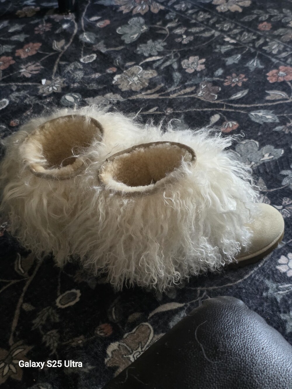 UGG MONGOLIAN LIDA  SZ 9 - Picture 5 of 15